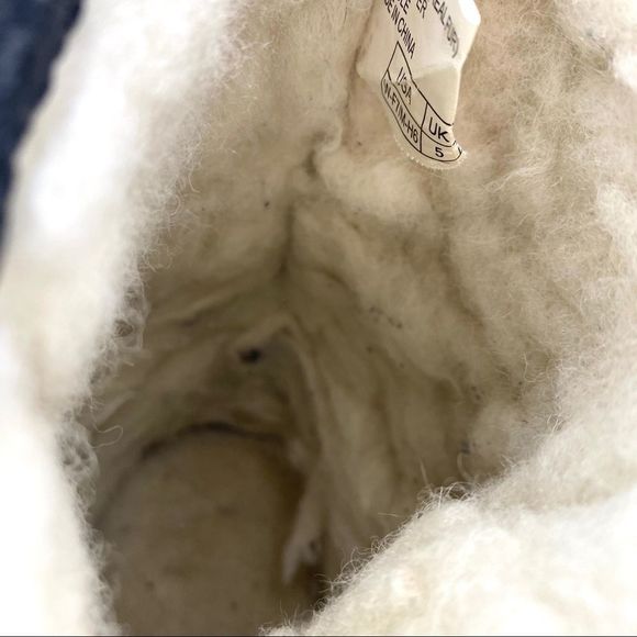 EMU Australia black suede & sheepskin wool boot 7 - Picture 9 of 15